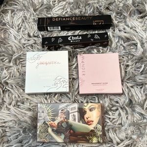 MAKEUP LOT BUNDLE